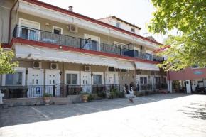 ΚΩΣΤΑΣ ΜΟΥΣΤΑΚΛΗΣ